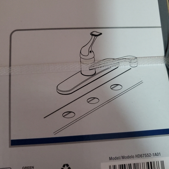 New Glacier Bay Kitchen Faucet Single HandleChrome 1.8 GPM flow rate 3 hole - Picture 5 of 6